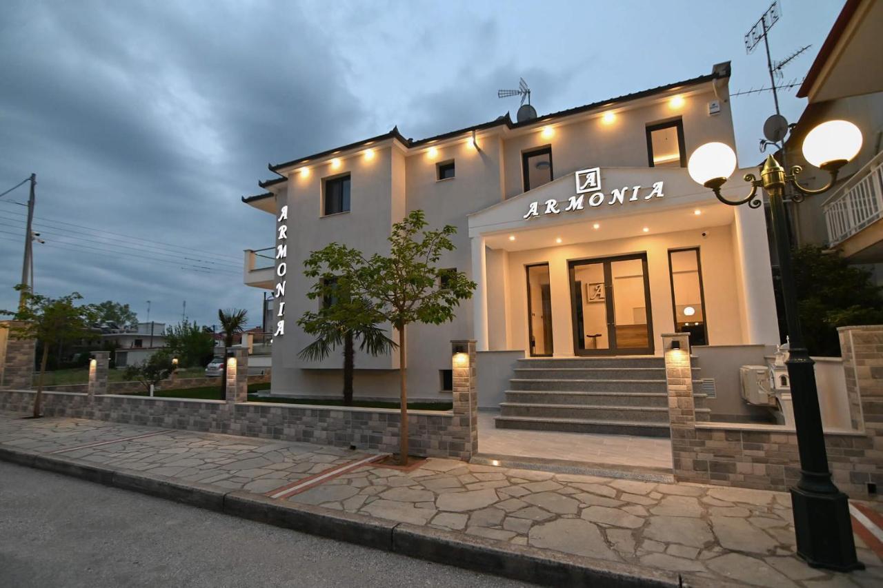 Armonia Luxury Suites Vrasná Exterior foto